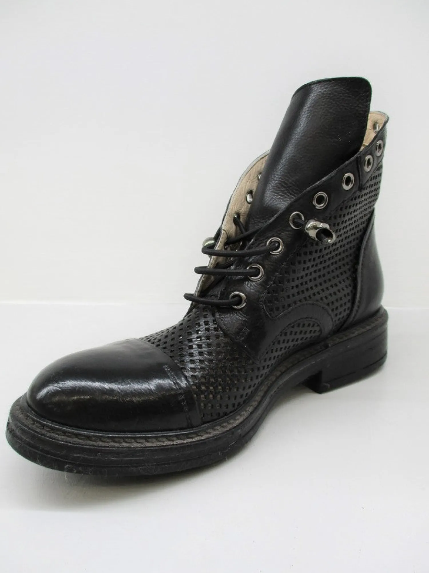 Anfibio donna pelle 6011 nero<Fru.it New