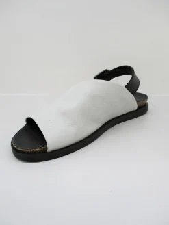 Sandalo donna pelle 6826 latte<Lilimill New