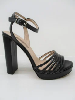 Sandalo pelle donna 4011 nero<Albano New