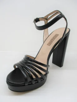 Sandalo pelle donna 4011 nero<Albano New