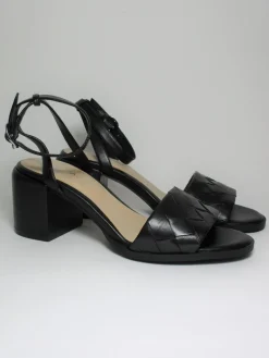 Sandalo pelle donna Maggie Nero<Apepazza Hot