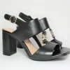 Sandalo pelle donna Vera nero<Apepazza New