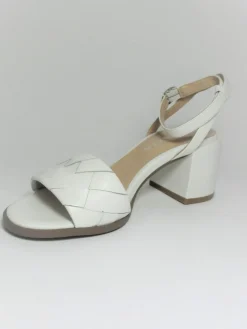 Sandalo pelle donna Maggie Bianco<Apepazza Best