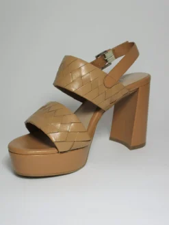 Sandalo pelle donna Agnes cuoio<Apepazza Fashion