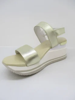 Sandalo pelle donna Helyette platino<Apepazza Online