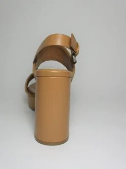 Sandalo pelle donna Agnes cuoio<Apepazza Fashion