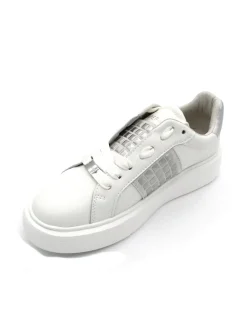 Sneaker donna slip-on Primula con borchie in metallo<Apepazza Fashion