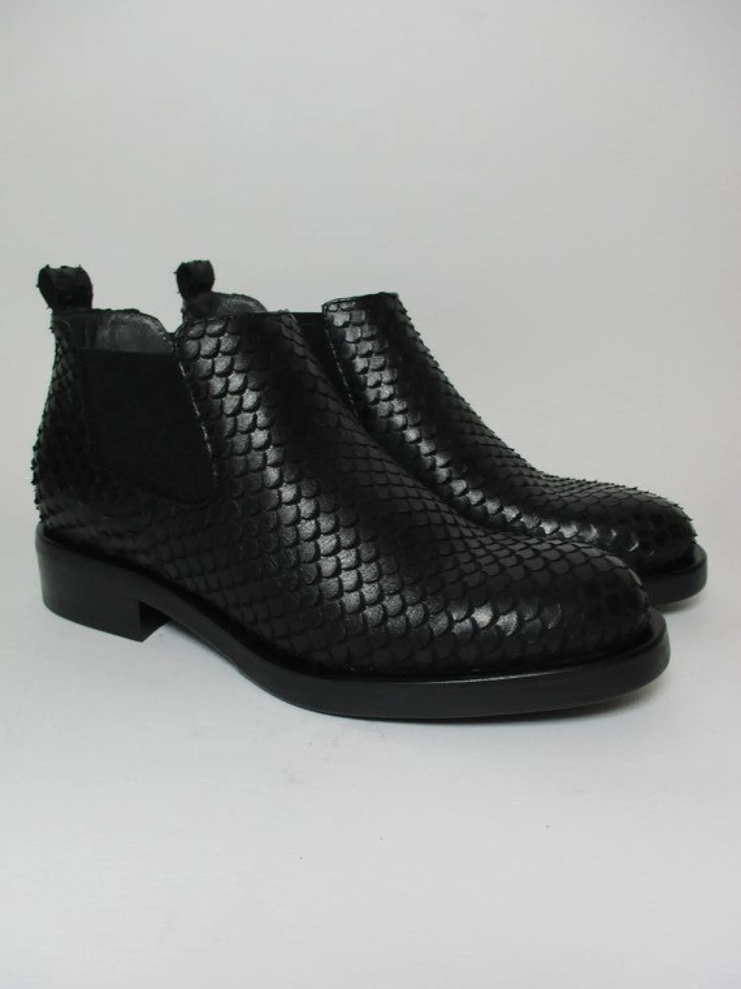 Tronchetto pelle donna 6703 nero<Lilimill Hot