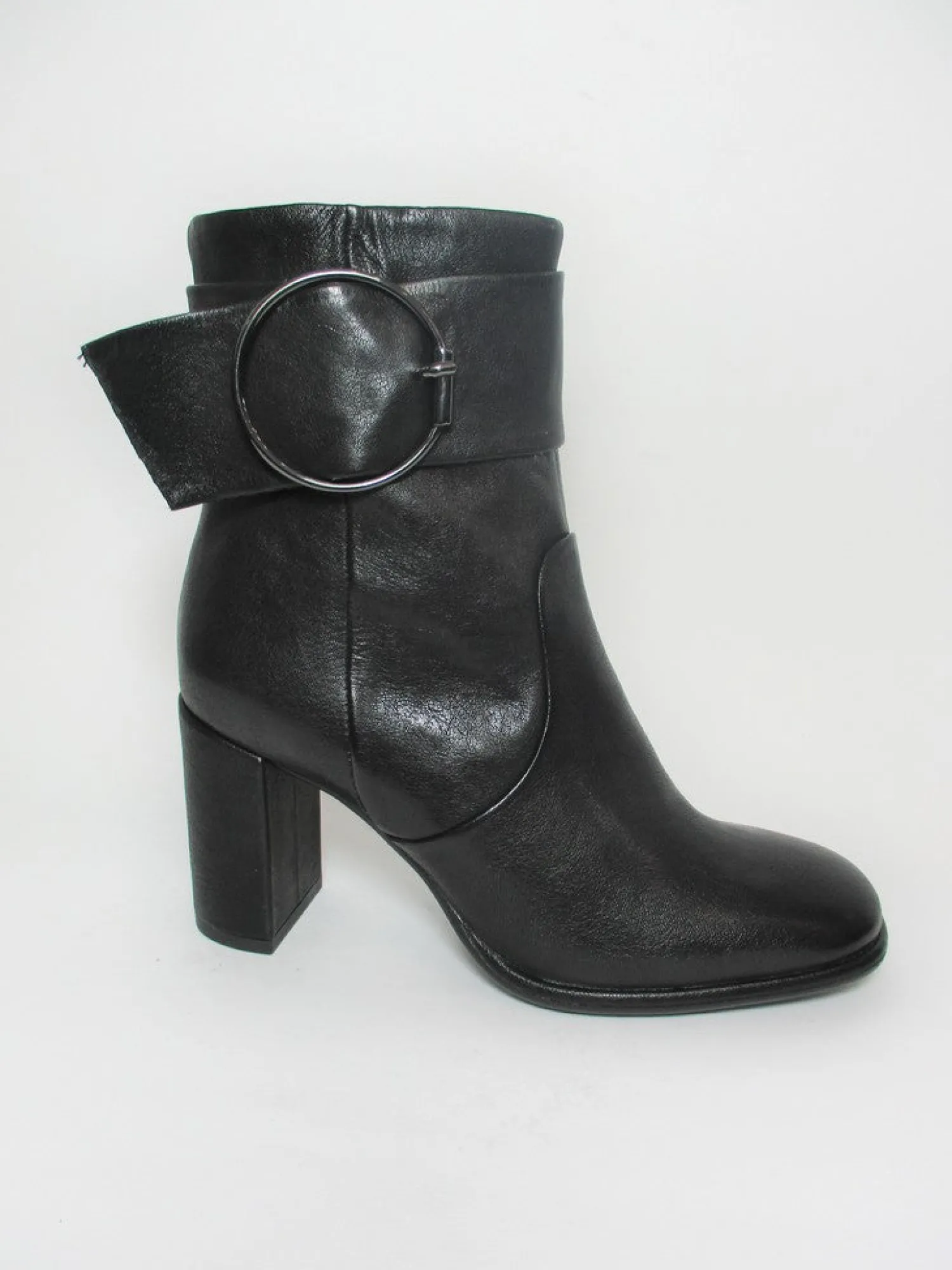 Tronchetto pelle donna 7099 nero<Paola Ferri Fashion