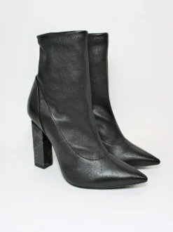 Tronchetto pelle donna 1V78028D nero<Vic Matiè Discount