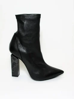 Tronchetto pelle donna 1V78028D nero<Vic Matiè Discount